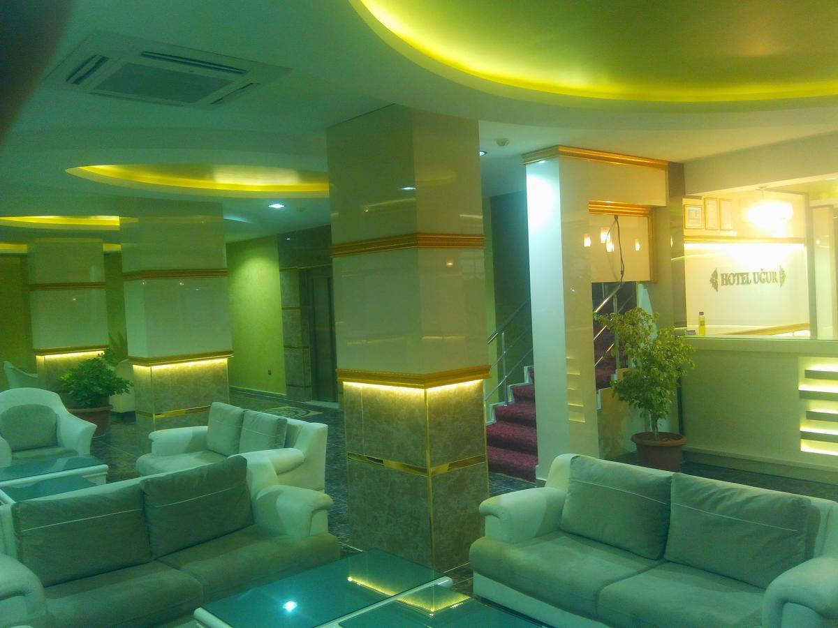 Ugur Otel Mersin  Buitenkant foto