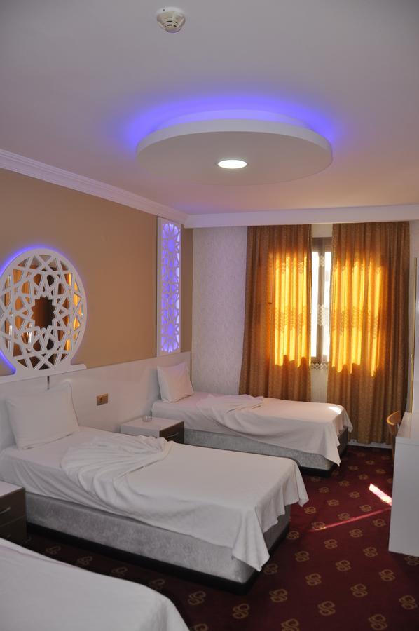 Ugur Otel Mersin  Buitenkant foto